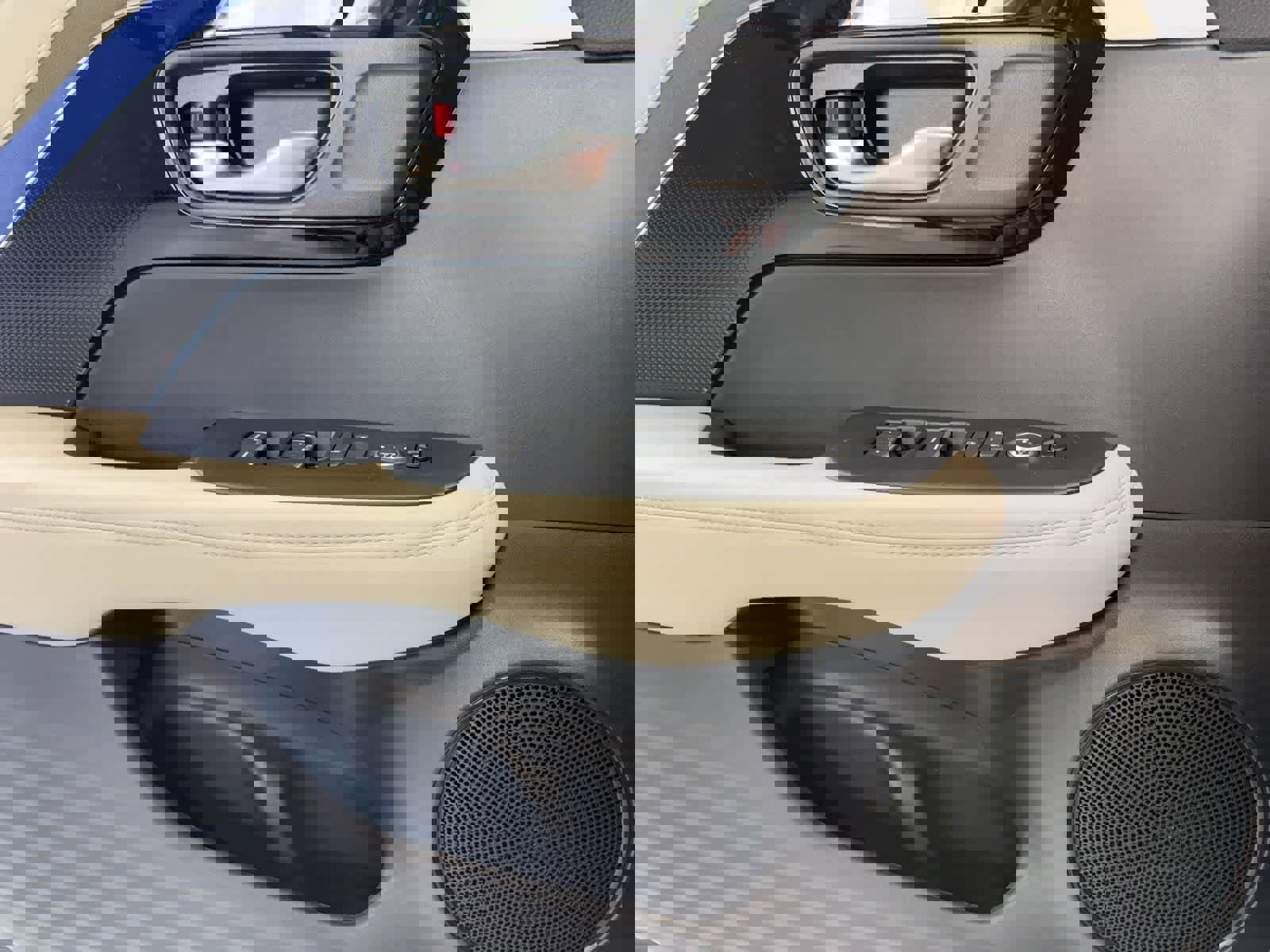 Used 2025 Acura ADX A-Spec image 19