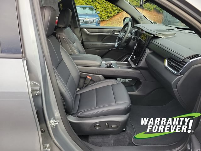 New 2025 GMC Acadia Elevation w/ Elevation Premium Package FWD image 14
