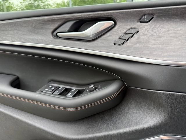 New 2025 Jeep Grand Cherokee Overland image 27