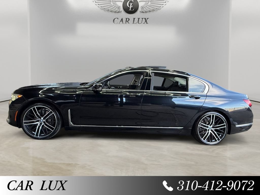 Used 2020 BMW 740i w/ Premium Package RWD image 2