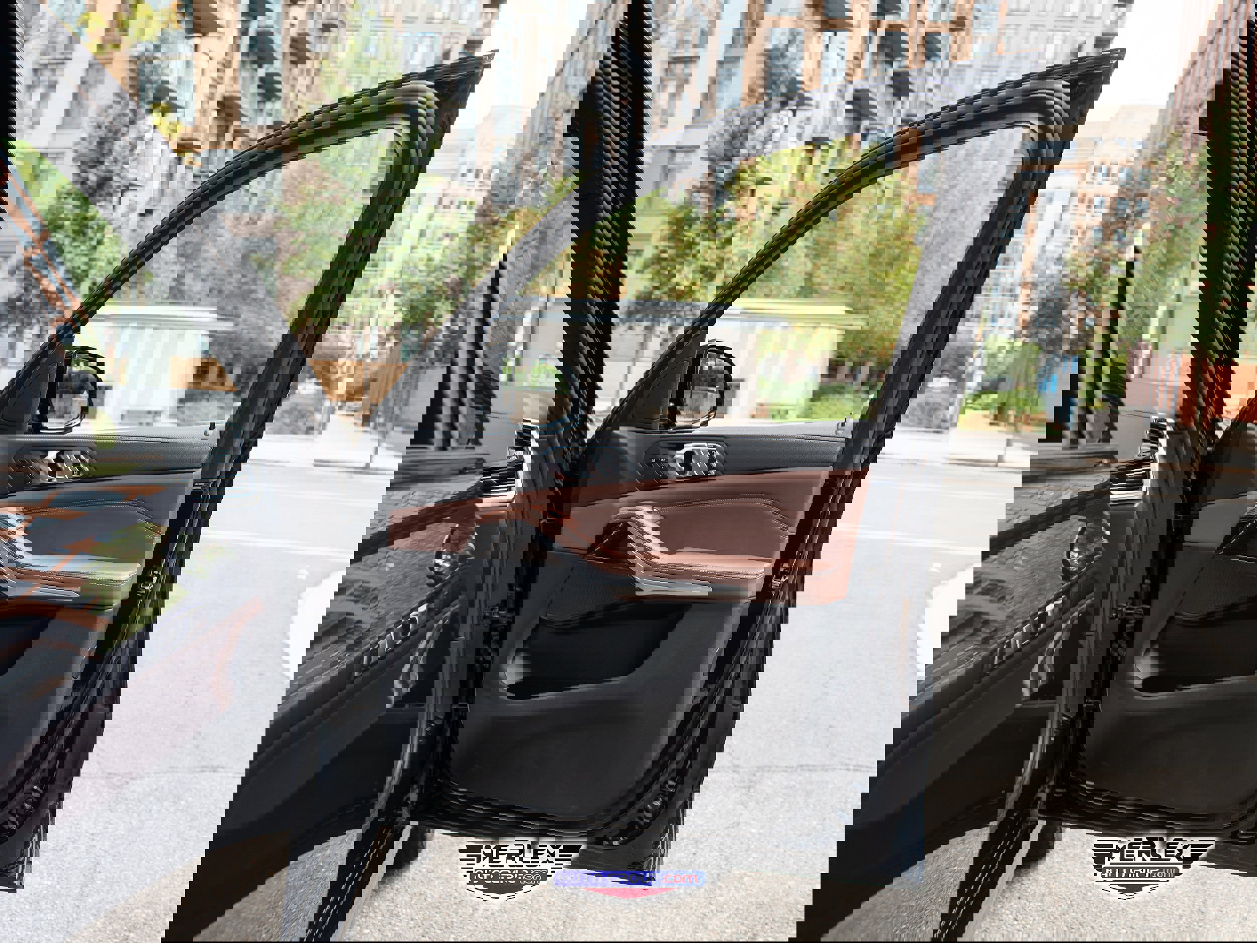 Used 2020 BMW X5 xDrive40i w/ M Sport Package image 47