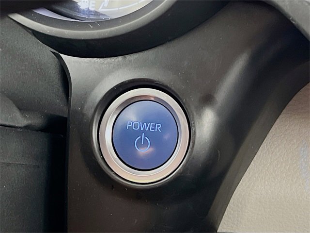 Used 2024 Toyota Sienna XLE image 16