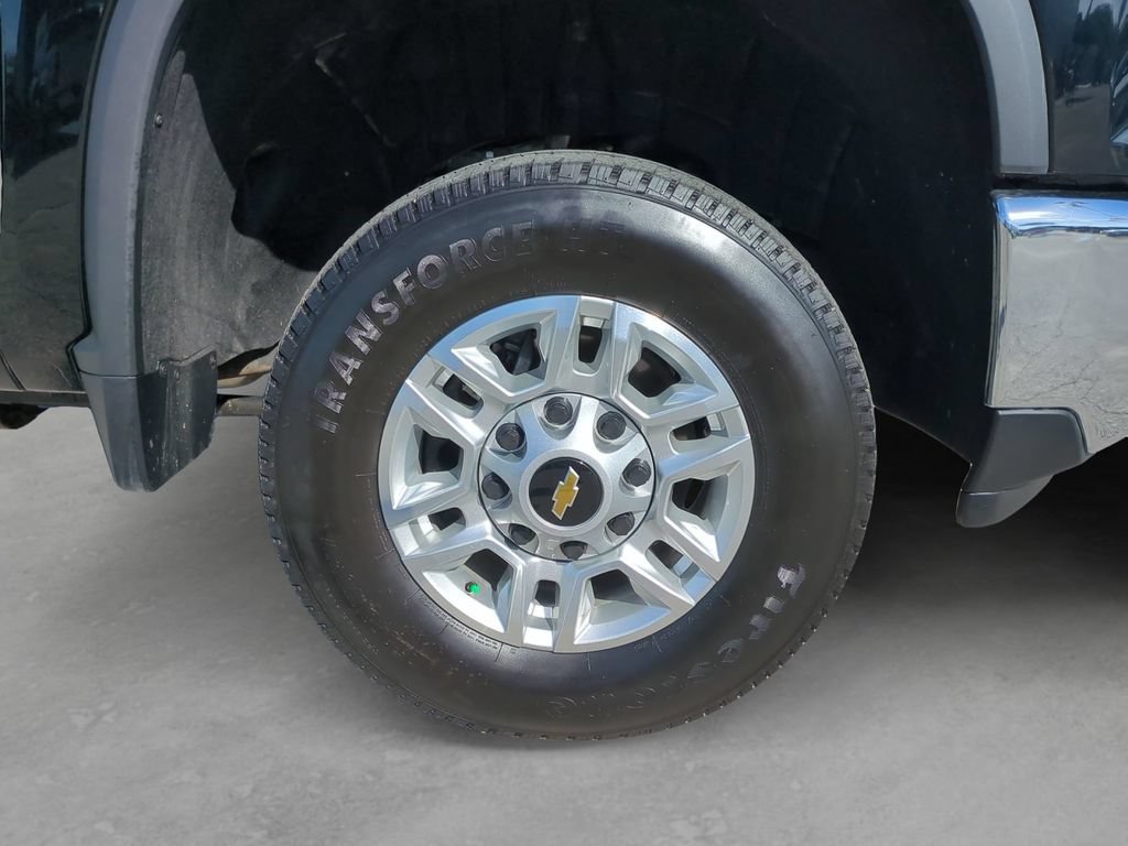 Used 2026 Chevrolet Silverado 2500 LT AWD/4WD image 10