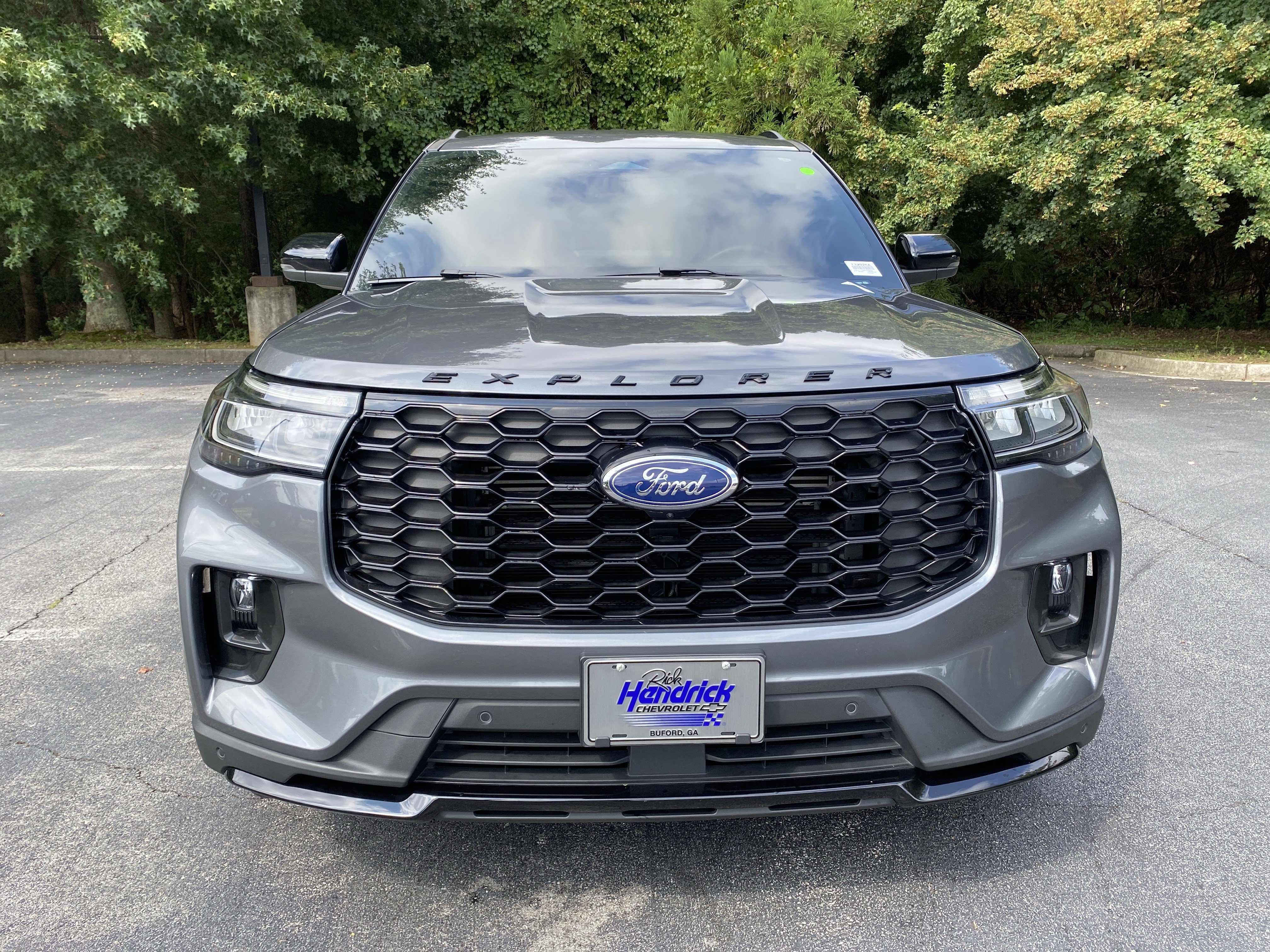 Used 2025 Ford Explorer ST-Line w/ Premium Package RWD image 3