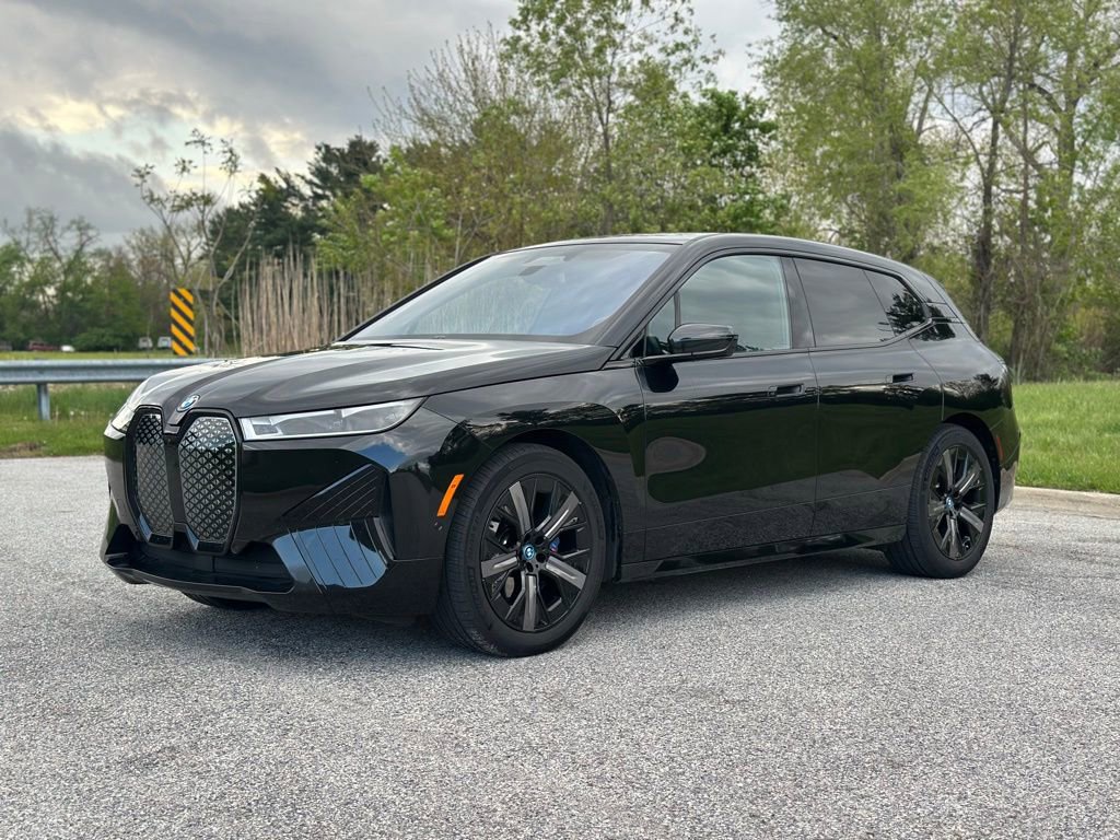 Certified 2024 BMW iX M60 AWD/4WD image 3