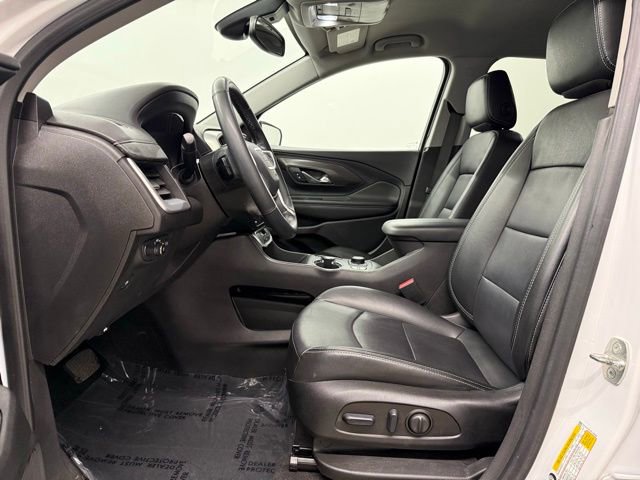Used 2023 GMC Terrain SLT image 14