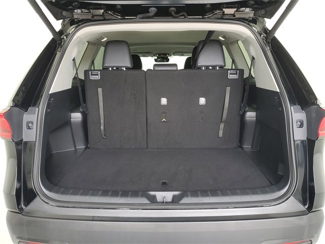 Used 2025 Toyota Grand Highlander FWD image 10