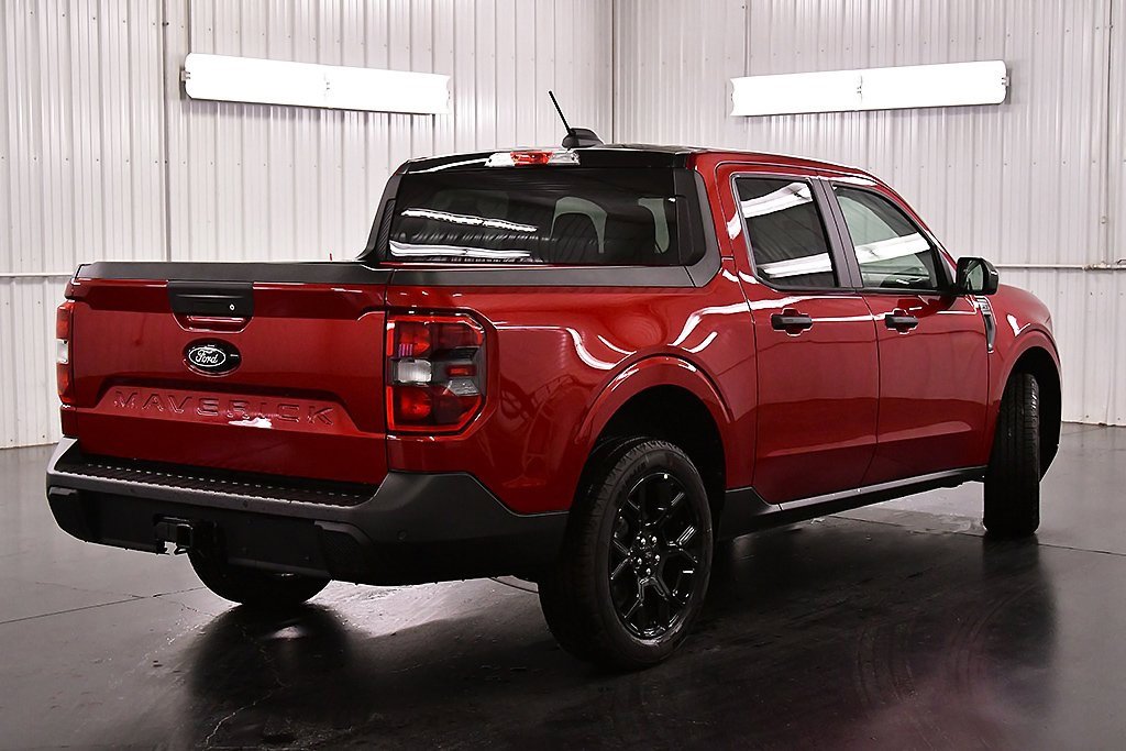 New 2025 Ford Maverick XLT w/ XLT Luxury Package image 7