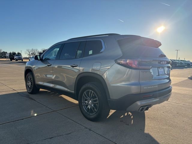 Used 2025 GMC Acadia Elevation image 7