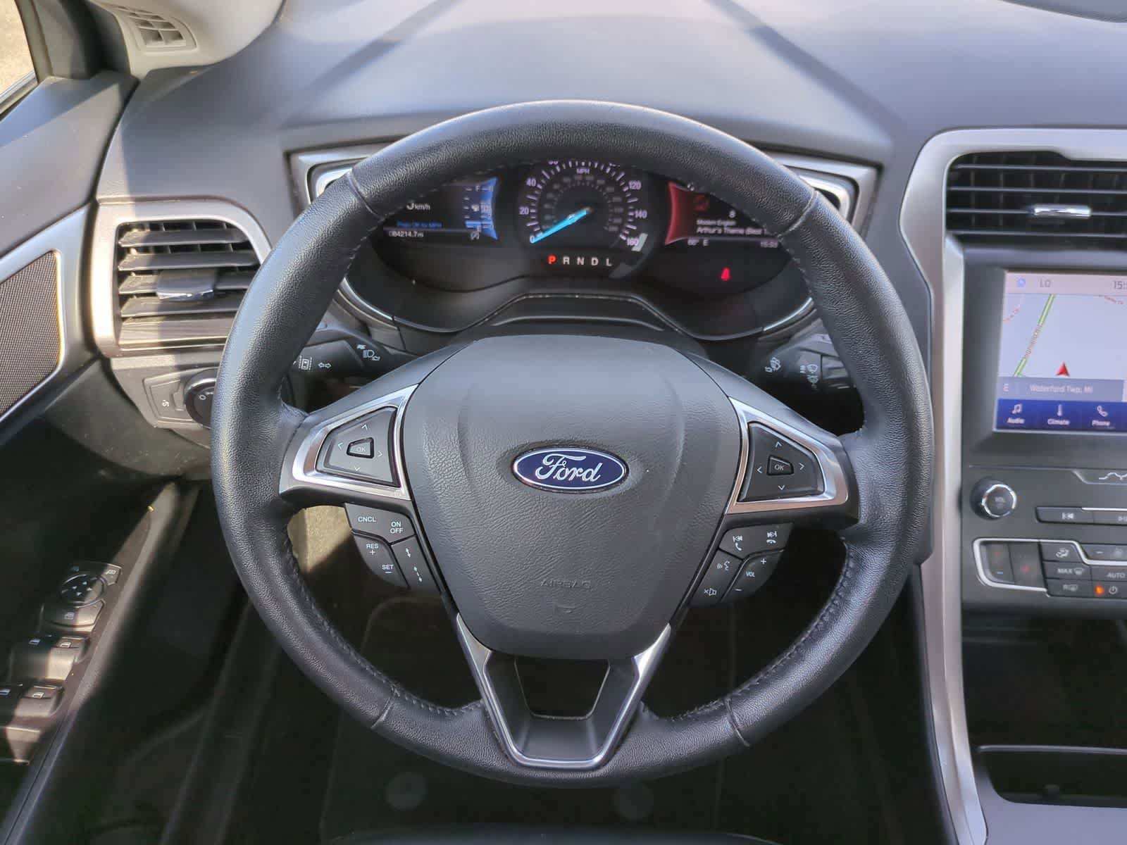 Used 2020 Ford Fusion SEL FWD image 22