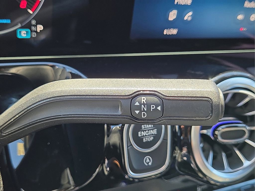Used 2025 Mercedes-Benz GLA 250 4MATIC image 31