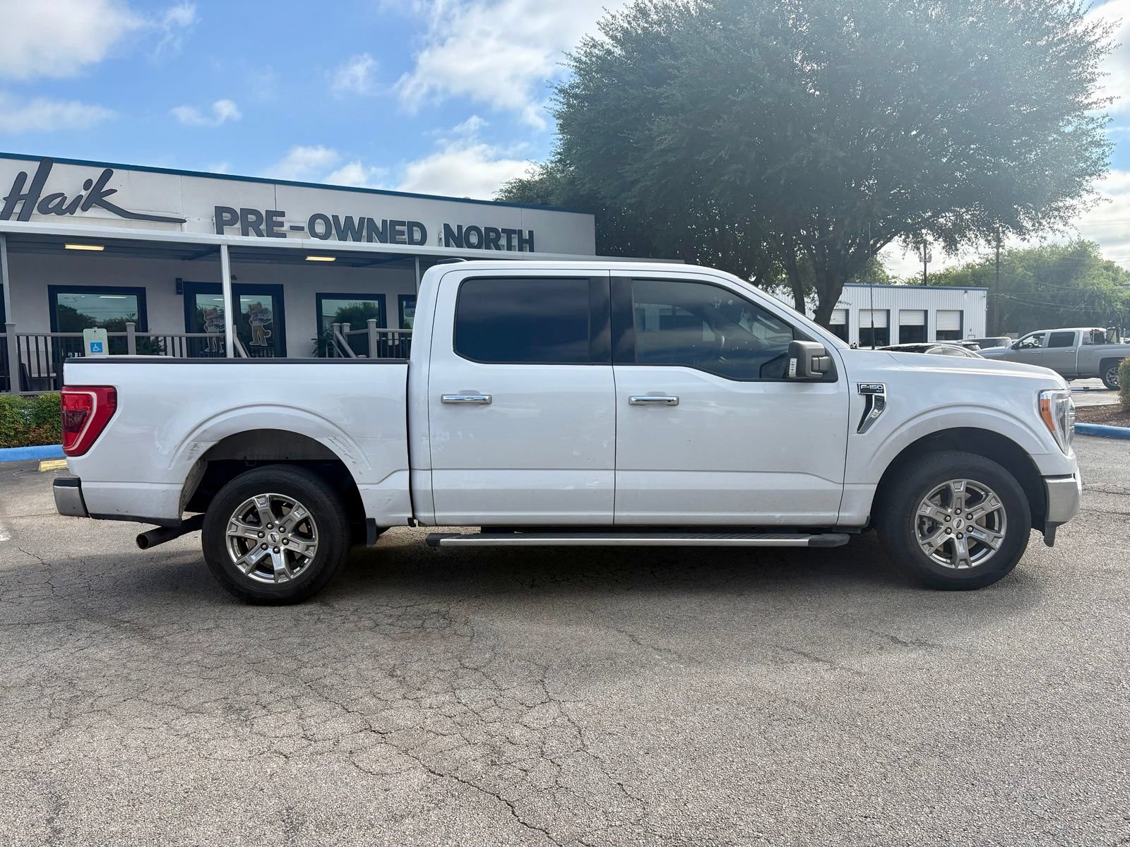 Used 2023 Ford F150 XLT w/ Equipment Group 302A High RWD image 2
