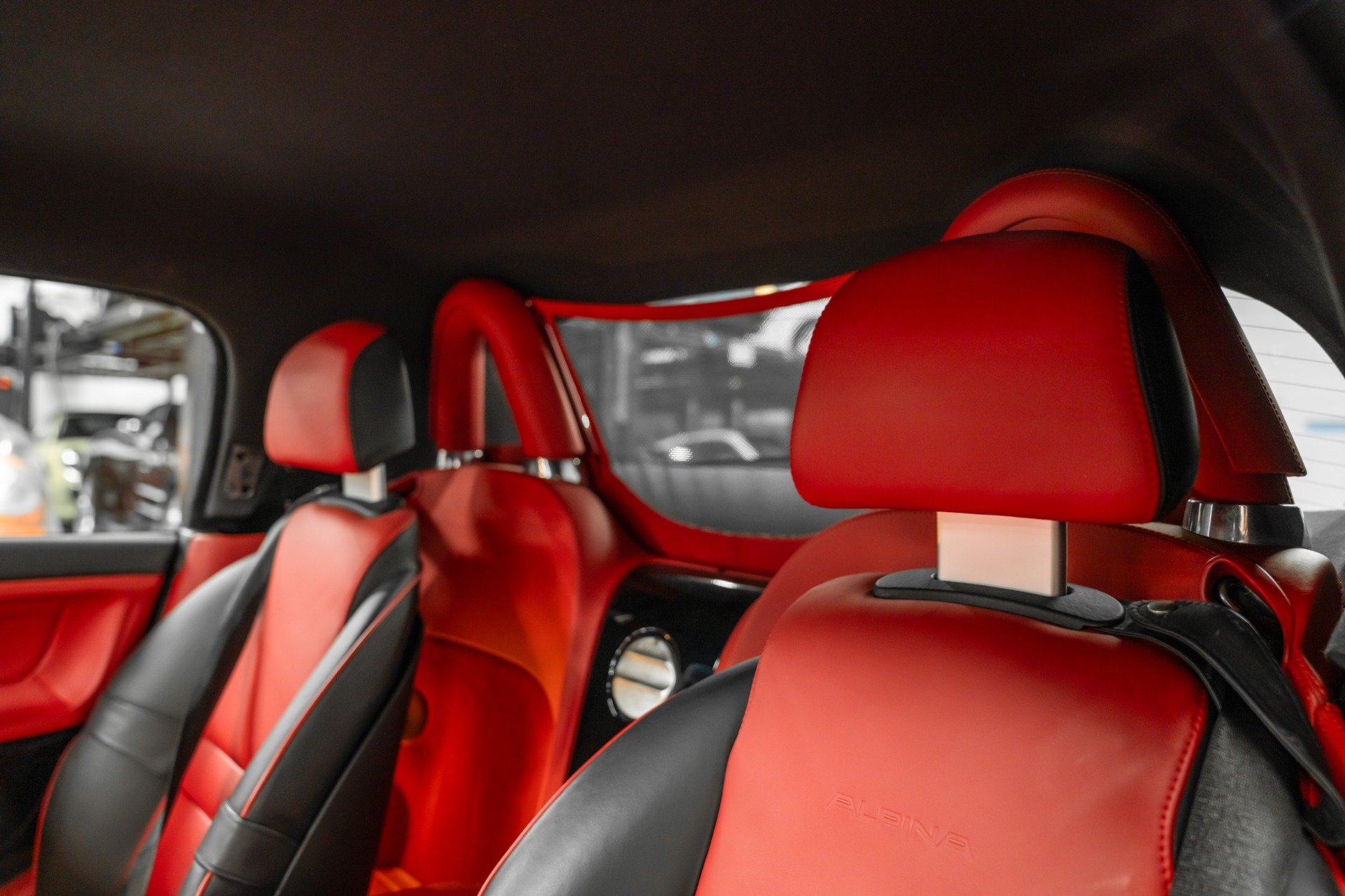 Used 2003 BMW Z8 RWD image 17