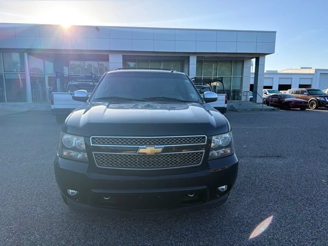 Used 2012 Chevrolet Suburban LT w/ Texas Edition RWD image 2
