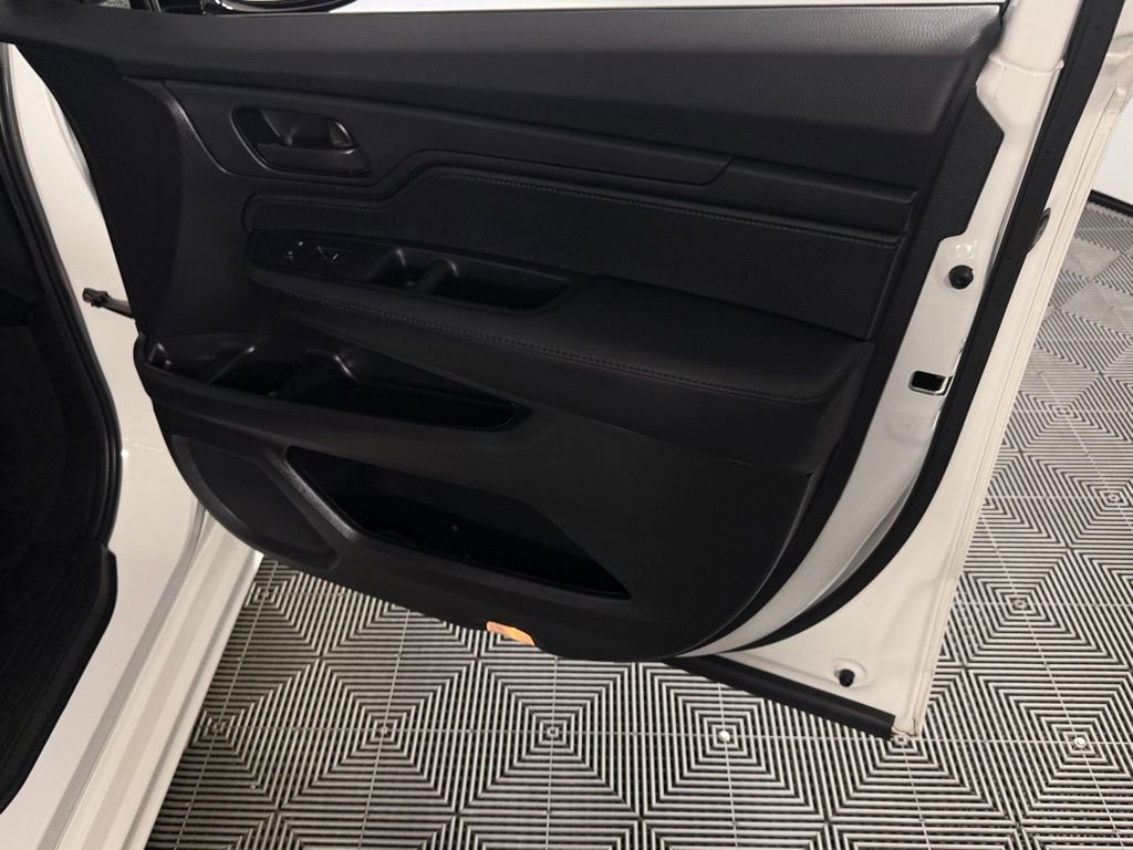 Used 2025 Honda Odyssey Sport-L image 31