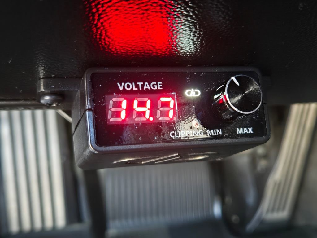 Used 2022 Cadillac CT4 V image 25