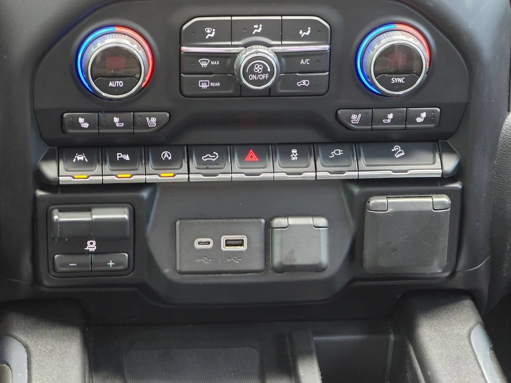 Certified 2019 Chevrolet Silverado 1500 LTZ w/ LTZ Plus Package AWD/4WD image 35