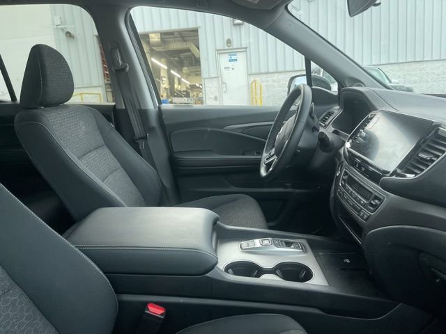 Used 2024 Honda Ridgeline Sport image 13