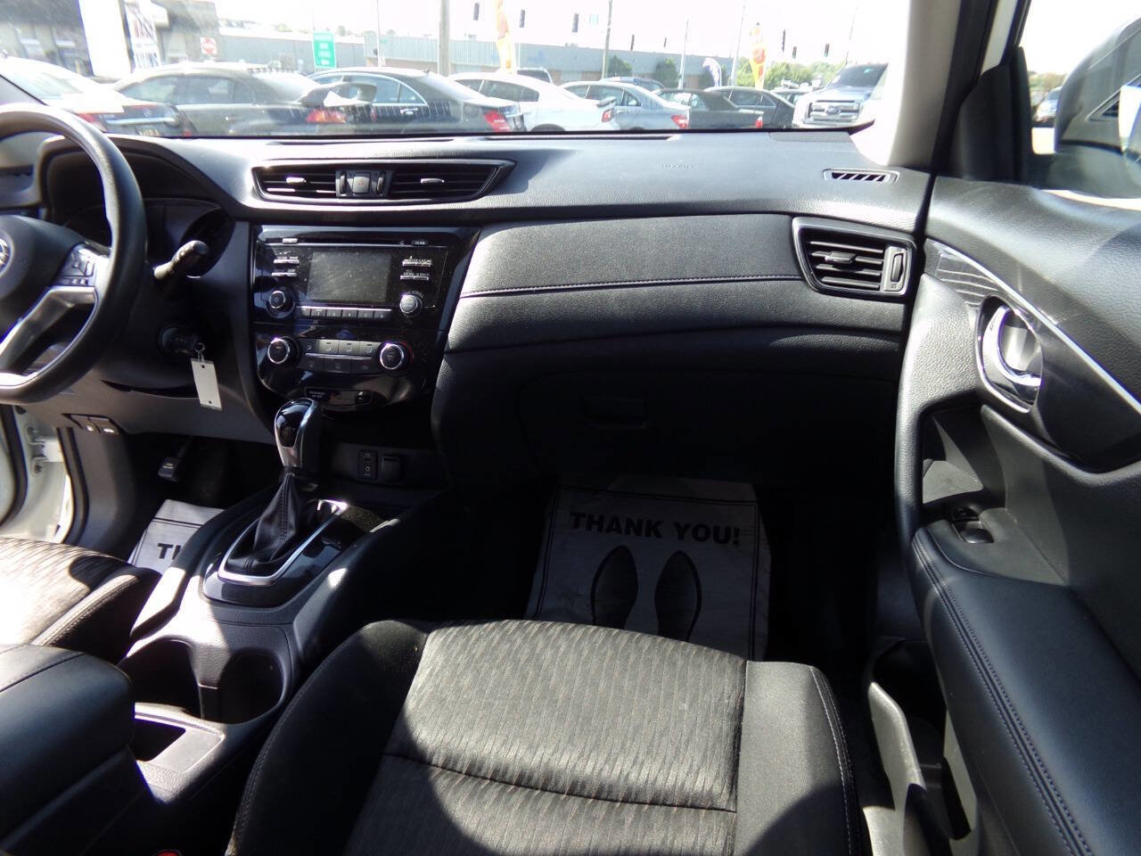 Used 2017 Nissan Rogue S image 21
