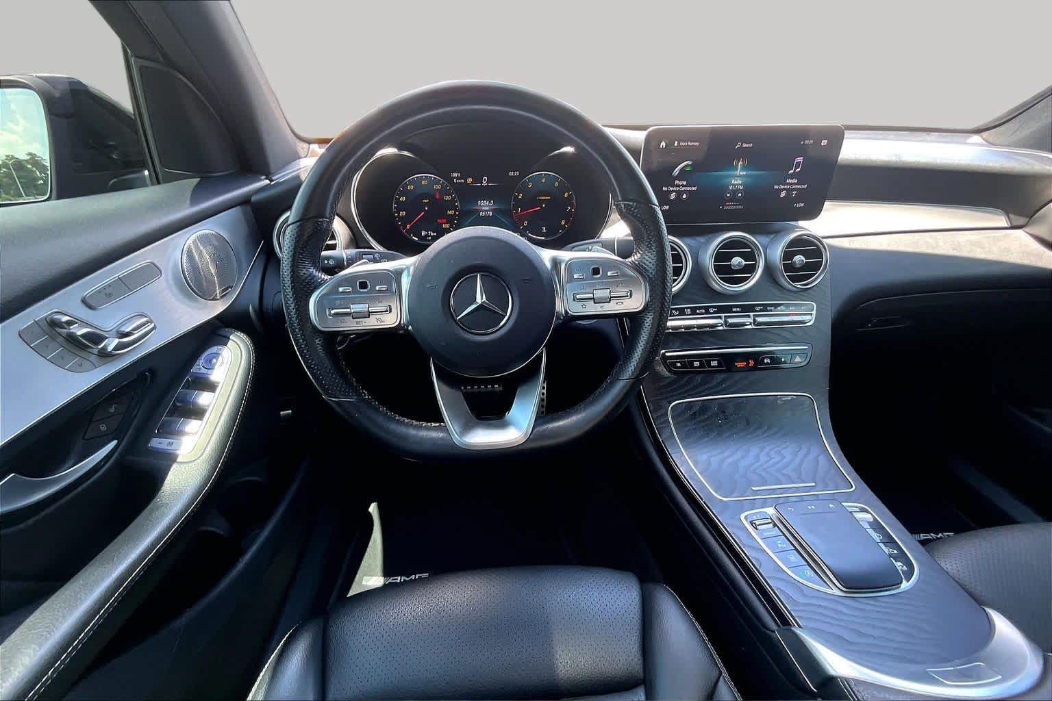 Used 2021 Mercedes-Benz GLC 300 image 6
