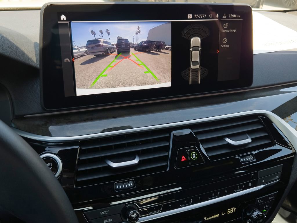 Used 2023 BMW 540i w/ Executive Package image 12