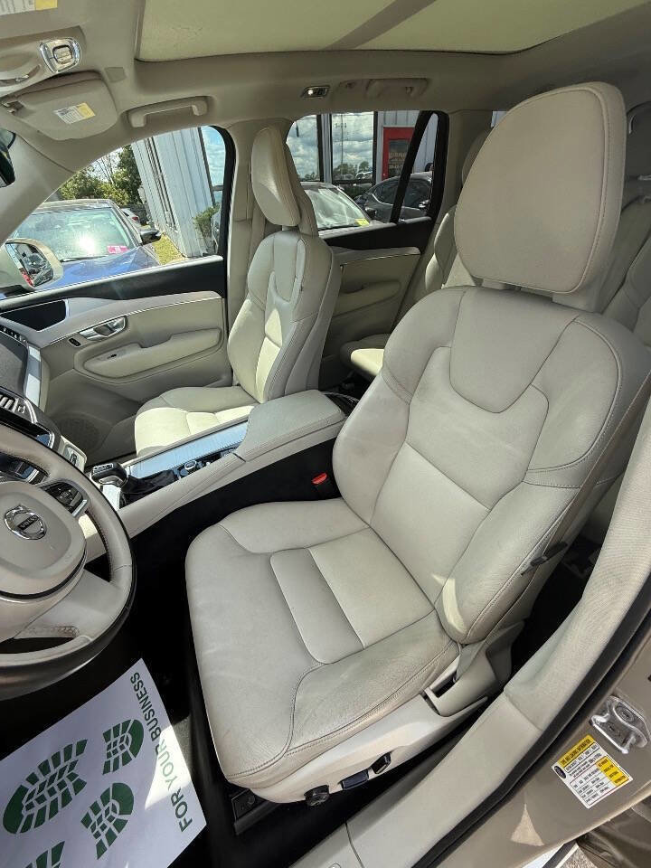 Used 2018 Volvo XC90 T6 Momentum AWD/4WD image 14
