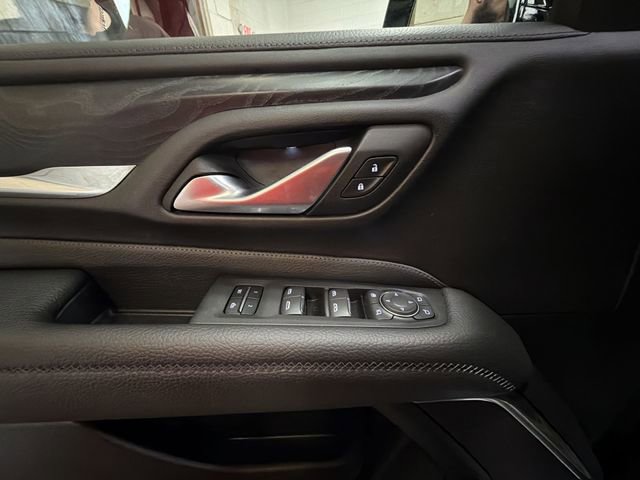 Used 2022 GMC Yukon XL Denali image 13