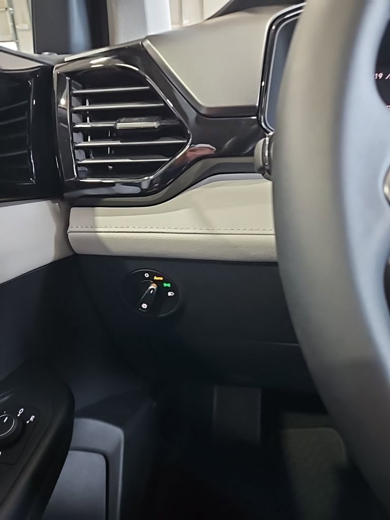 New 2026 Volkswagen Taos S AWD/4WD image 34