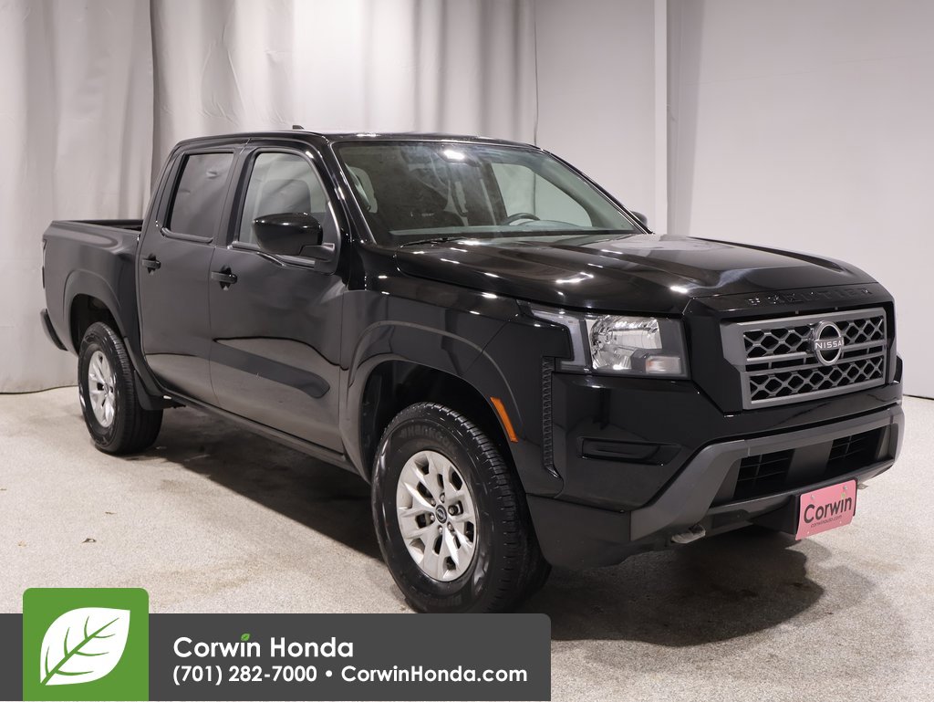 Used 2024 Nissan Frontier SV