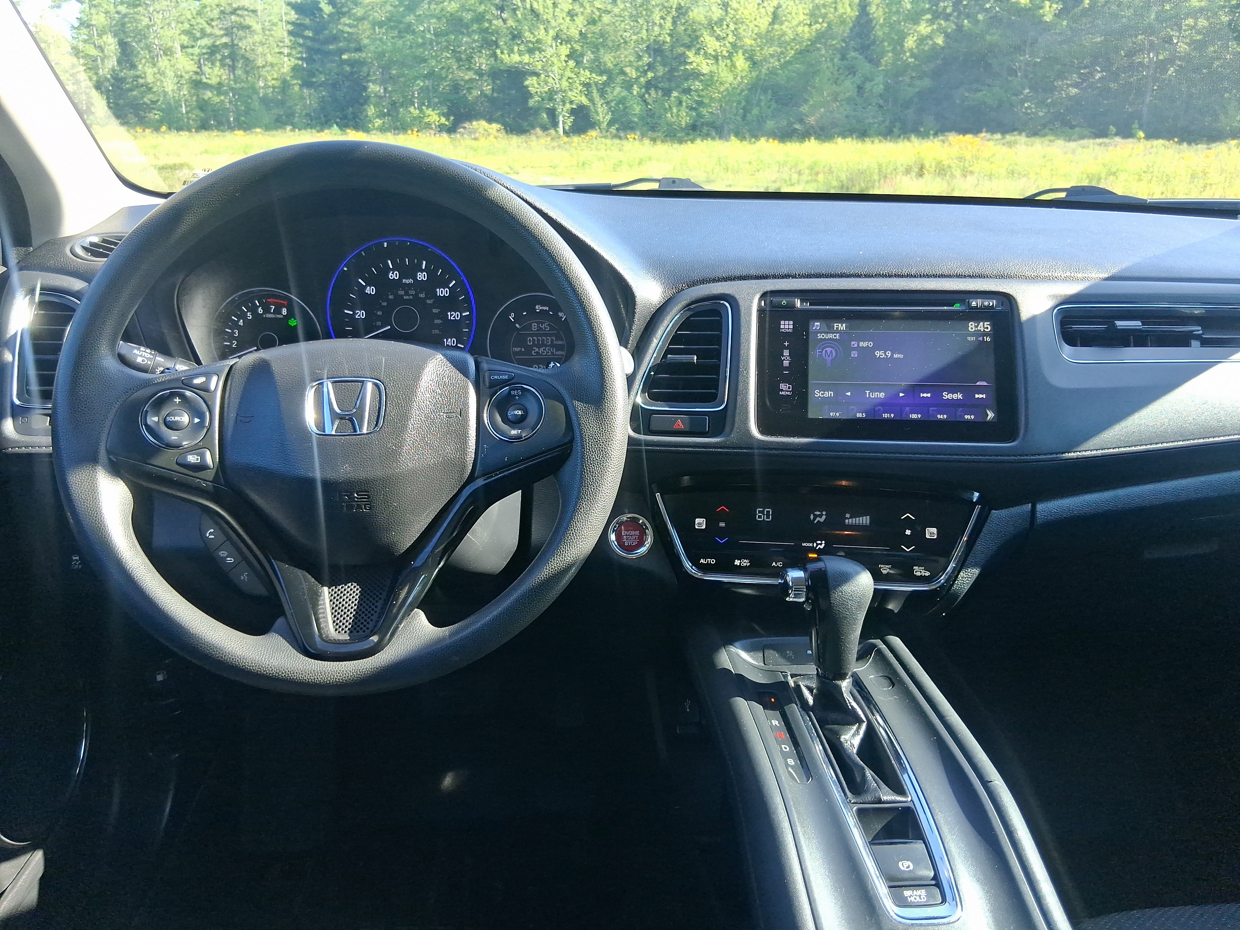 Used 2018 Honda HR-V EX image 18