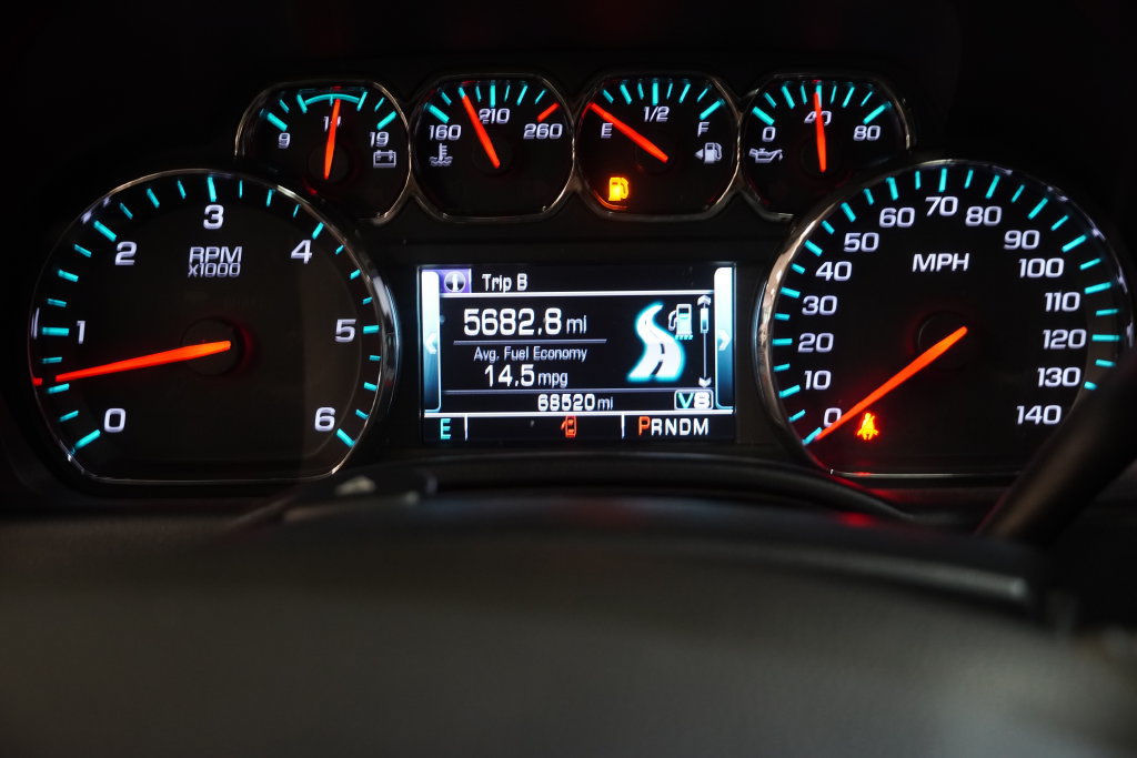 Used 2015 Chevrolet Silverado 1500 LTZ w/ LTZ Plus Package AWD/4WD image 15