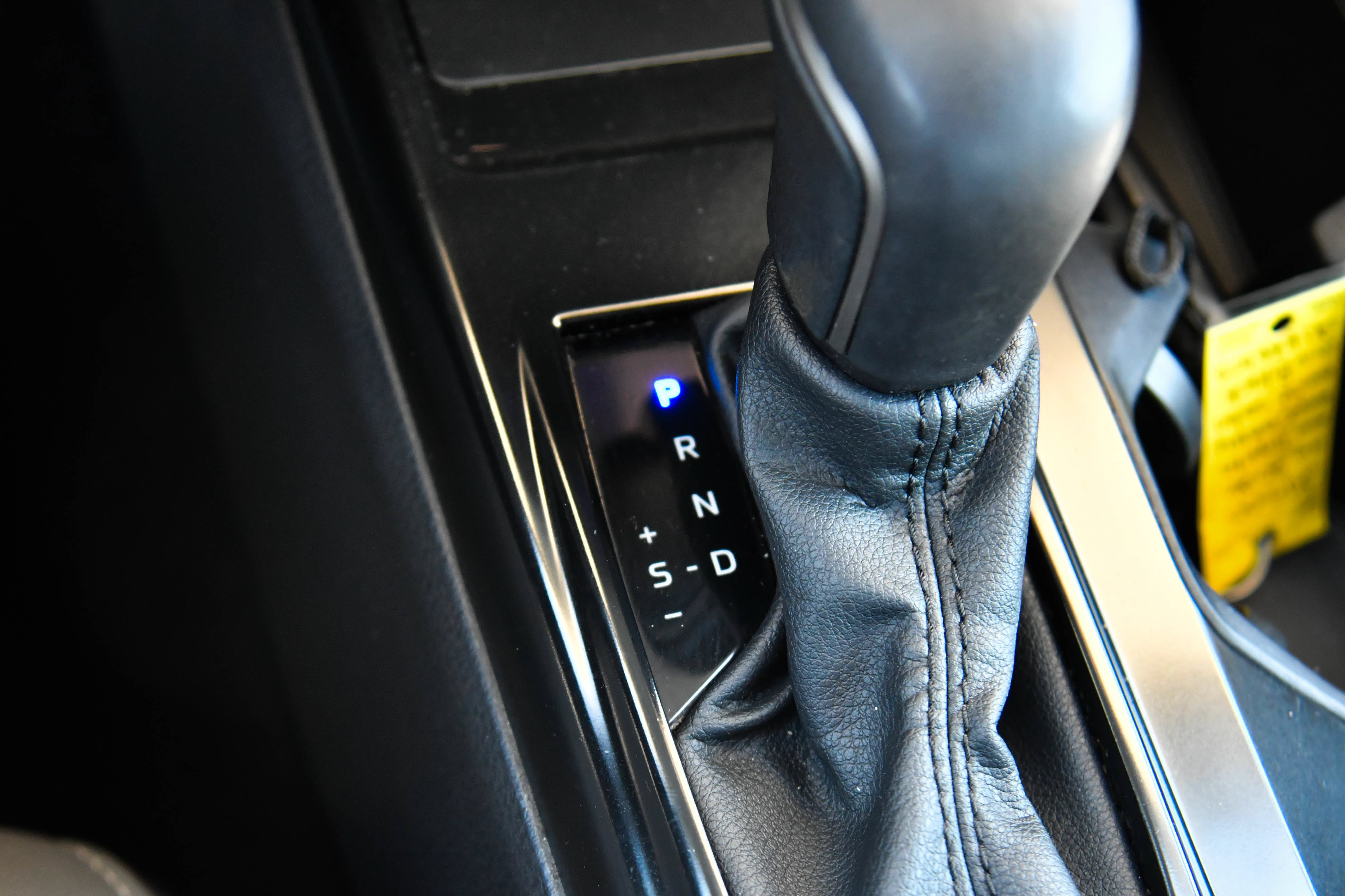 Used 2026 Toyota Camry SE w/ Convenience Package FWD image 29