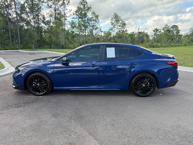 Used 2026 Toyota Camry SE FWD image 2