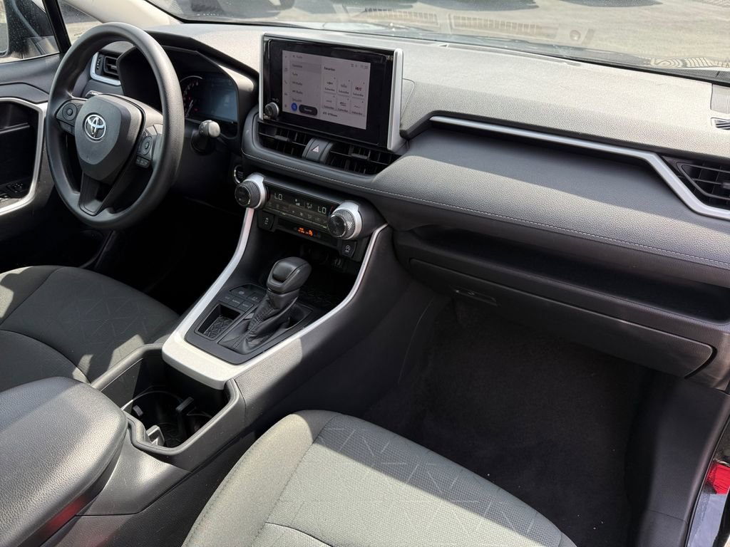 Certified 2024 Toyota RAV4 XLE image 17