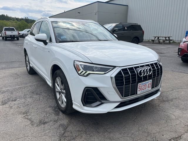 Used 2025 Audi Q3 2.0T Premium AWD/4WD image 3