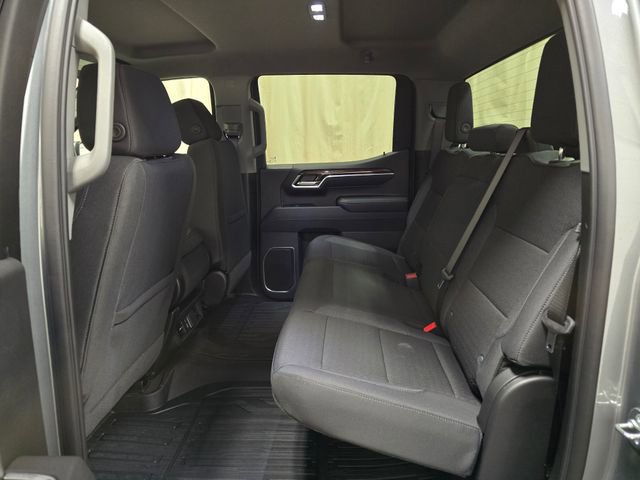 New 2026 GMC Sierra 1500 SLE image 24