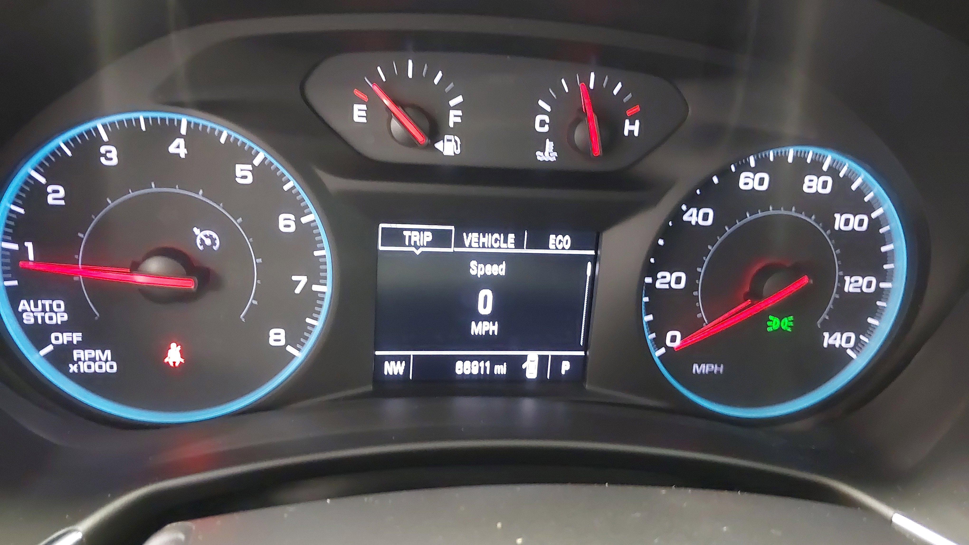 Used 2018 Chevrolet Equinox LT FWD image 18