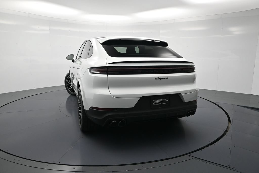 Certified 2026 Porsche Cayenne E-Hybrid Coupe AWD/4WD image 27