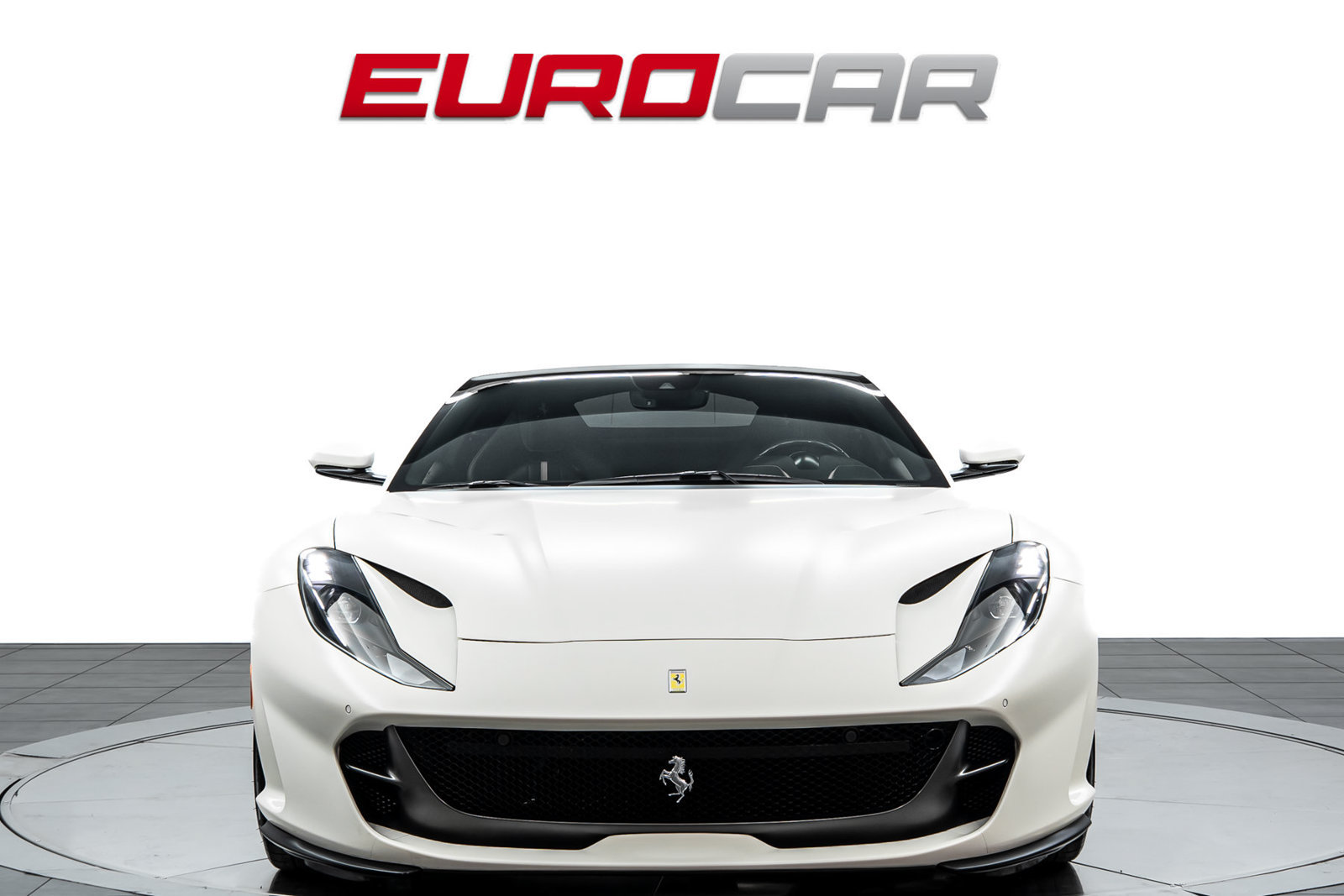 Used 2020 Ferrari 812 Superfast RWD image 8