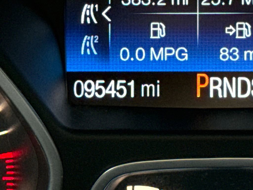 Used 2019 Ford Escape SEL image 20