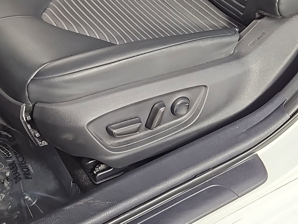 Used 2022 Toyota Camry SE image 22