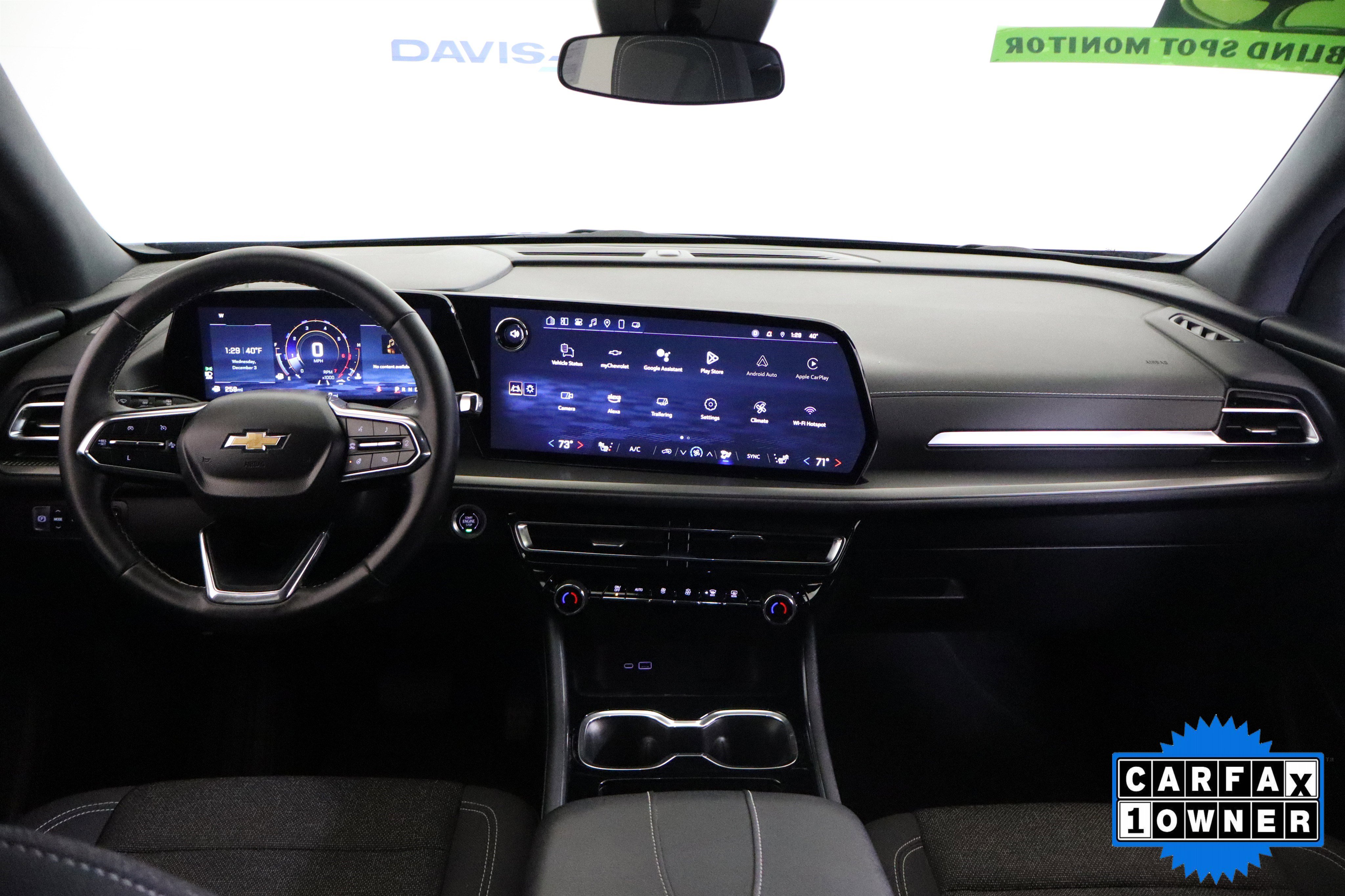 Used 2025 Chevrolet Traverse LT image 15