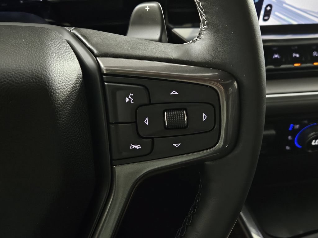 Used 2025 Chevrolet Silverado 1500 High Country w/ Midnight Edition AWD/4WD image 21