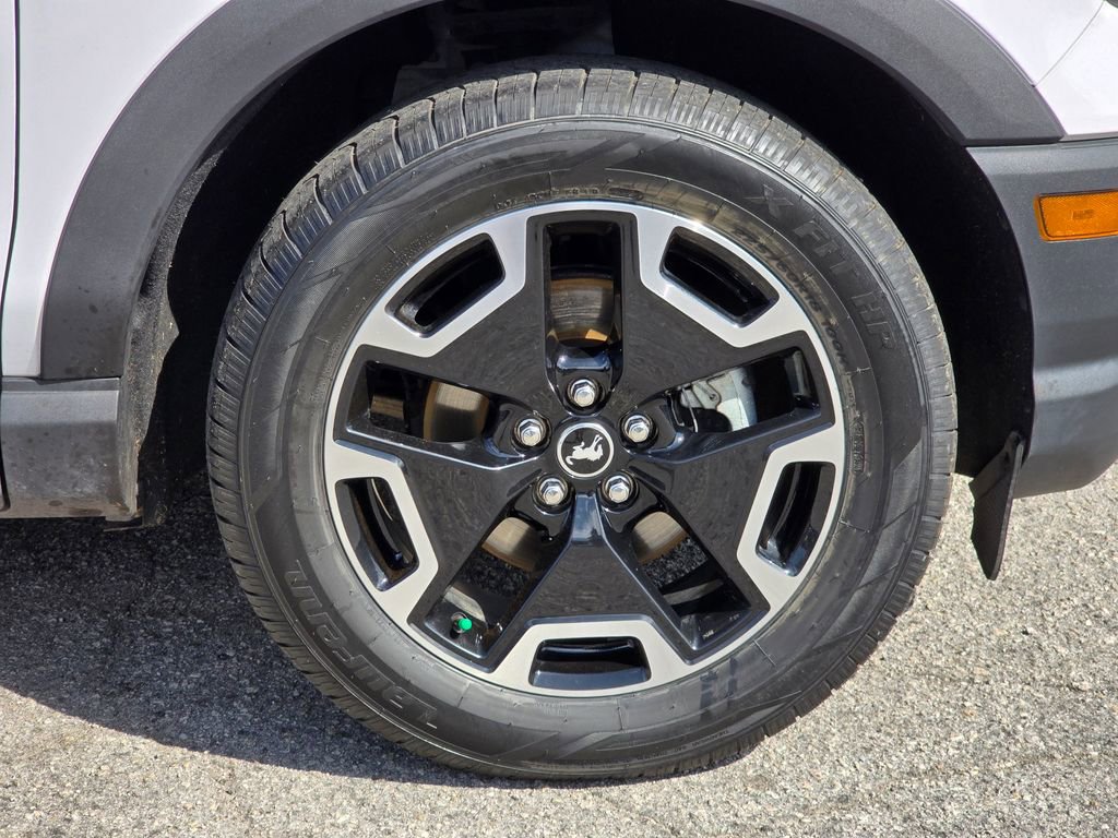 Used 2021 Ford Bronco Sport Outer Banks w/ Outer Banks Package image 22