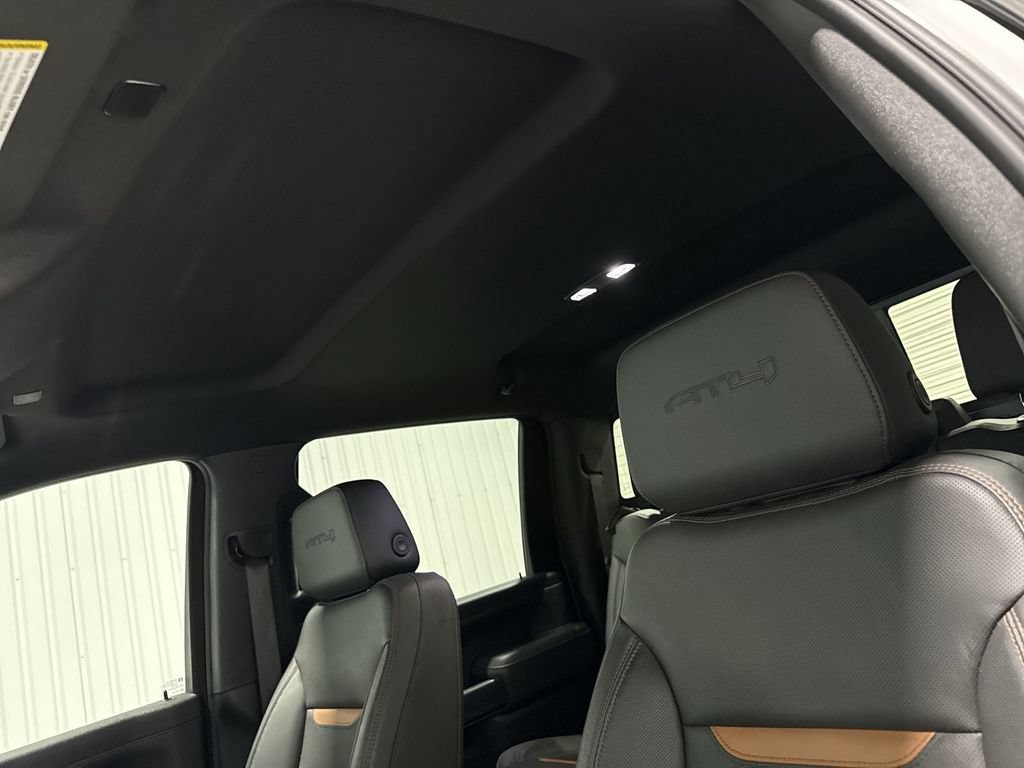 Used 2022 GMC Sierra 2500 AT4 w/ AT4 Preferred Package AWD/4WD image 19