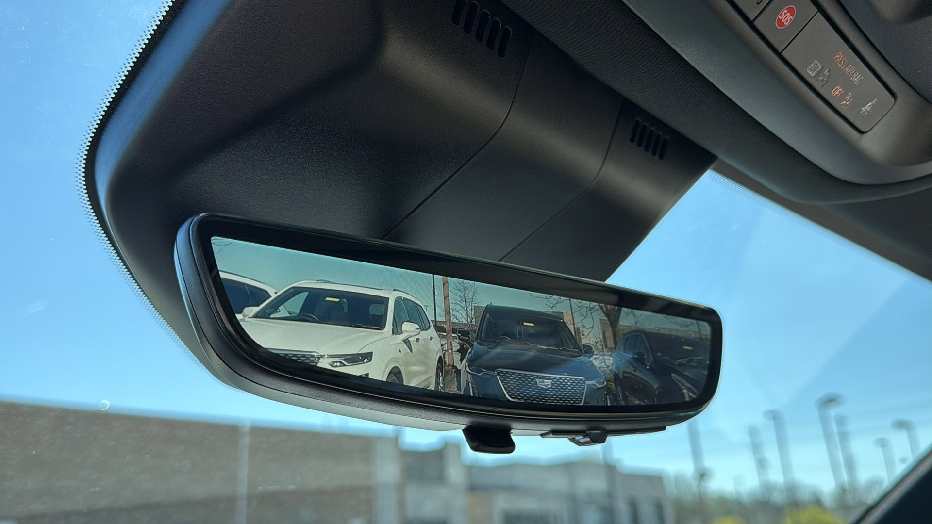 Certified 2022 Cadillac Escalade Premium Luxury w/ Performance Package image 26