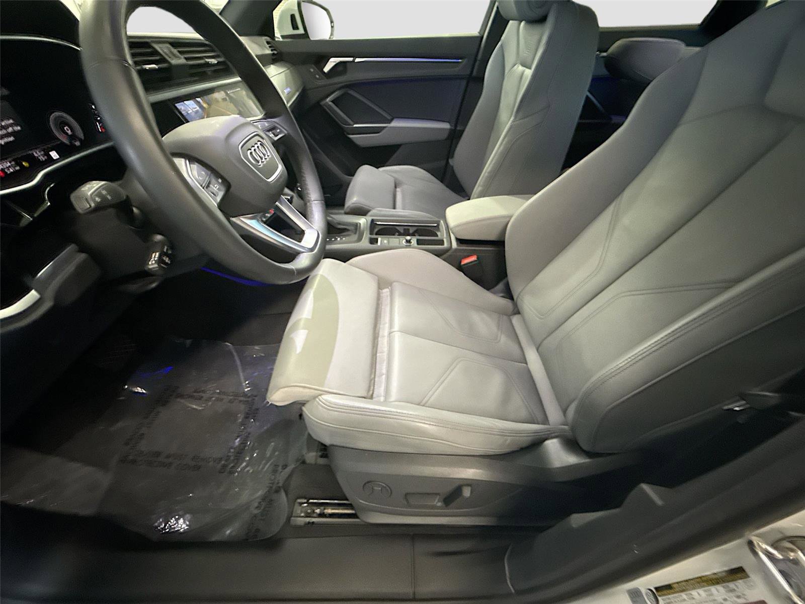 Certified 2024 Audi Q3 2.0T Premium Plus AWD/4WD image 22