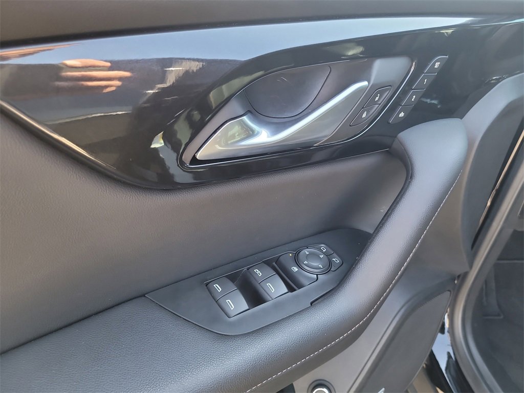 Used 2022 Chevrolet Blazer Premier w/ Enhanced Convenience Package image 16