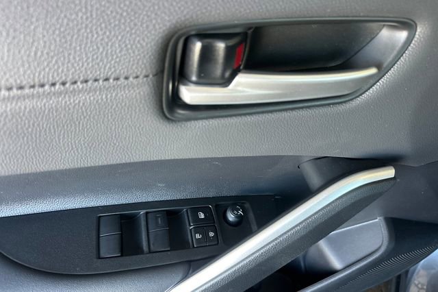 Used 2026 Toyota Corolla Cross XLE w/ Convenience Package image 11