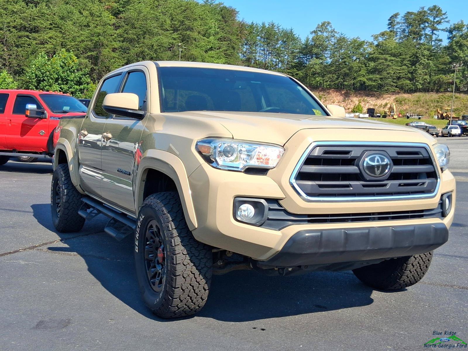 Used 2019 Toyota Tacoma SR5 RWD image 7